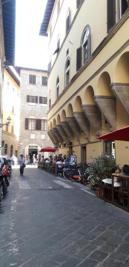 Spazioso, Luminoso A 10 Min Ponte Vecchio E Palazzo Pitti , Ideale Per Coppie E Famiglie Florence Ngoại thất bức ảnh